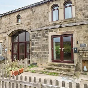  Holiday home The Mistal United Kingdom